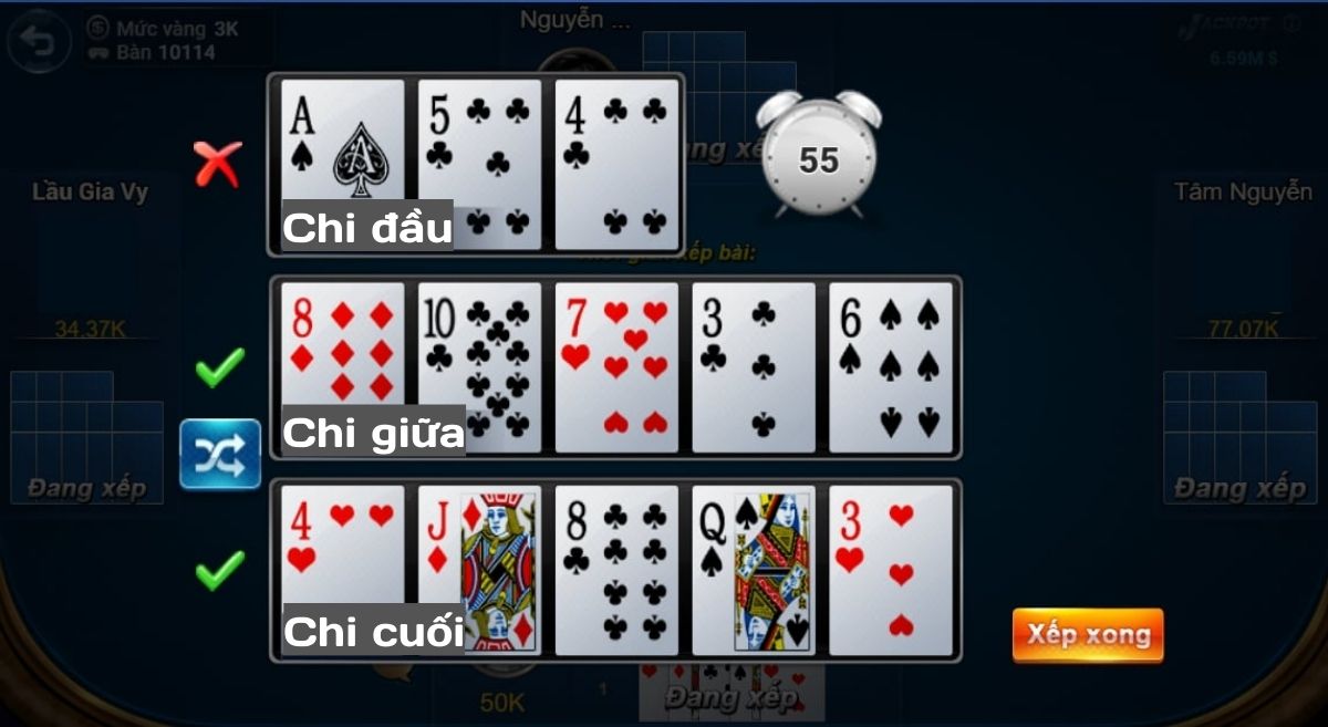 người chơi tiến hành sắp xếp các chi bài